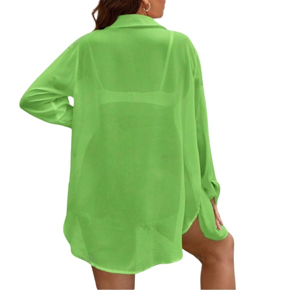 PLUS Sheer Top 💚 - Picture 2 of 5